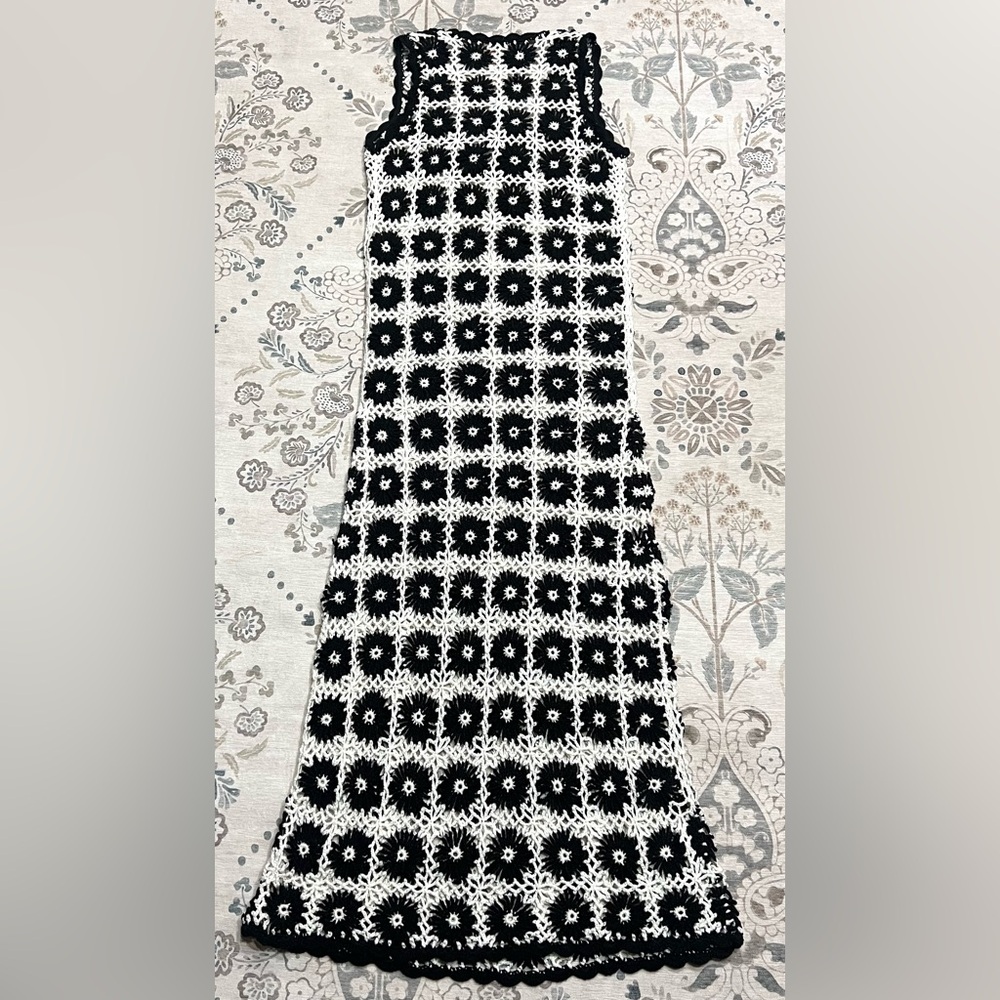 Show Me Your Mumu Vacay Tank Coverup White Black Checkers Floral Crochet Medium - Picture 5 of 12